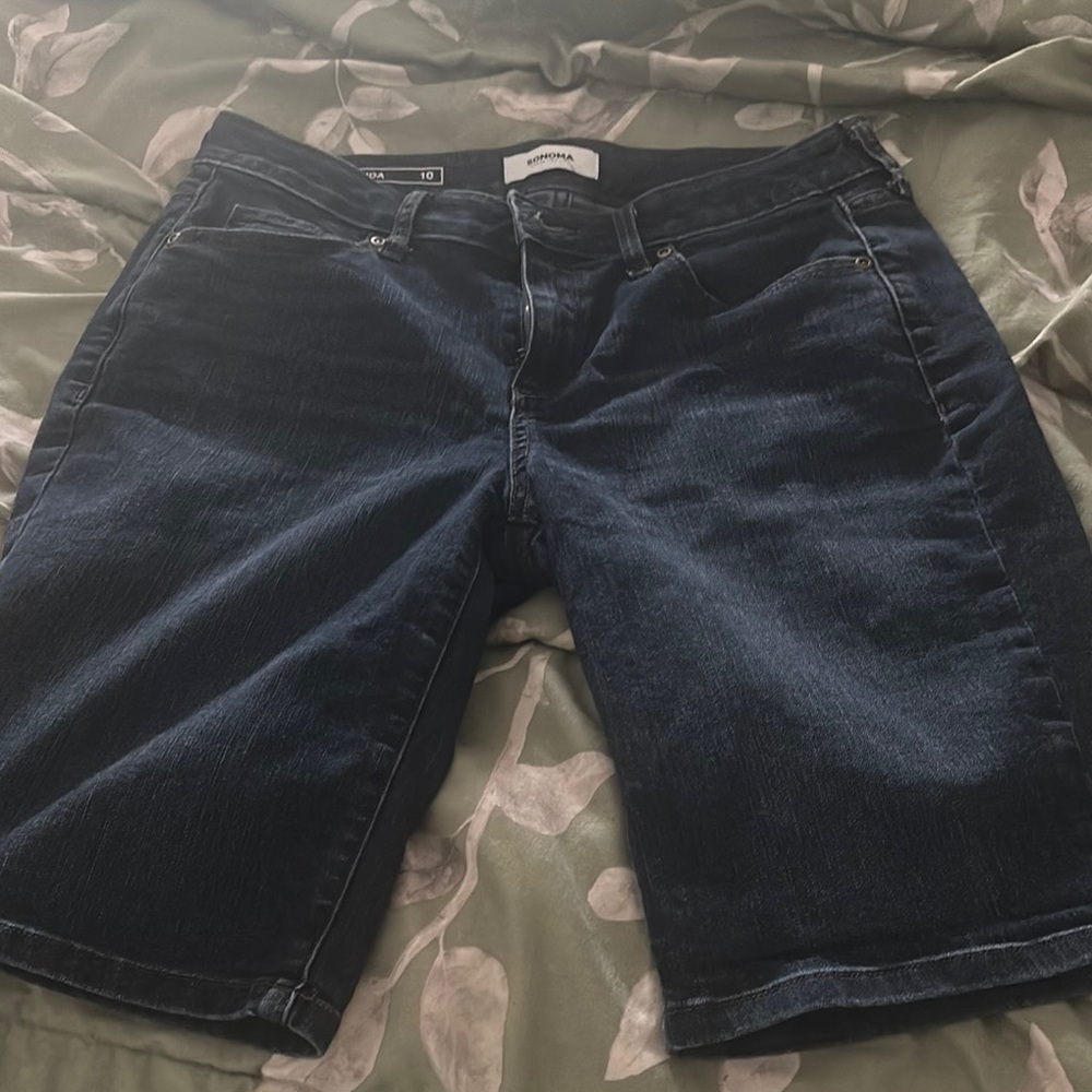 Women’s Dark Blue Denim Shorts